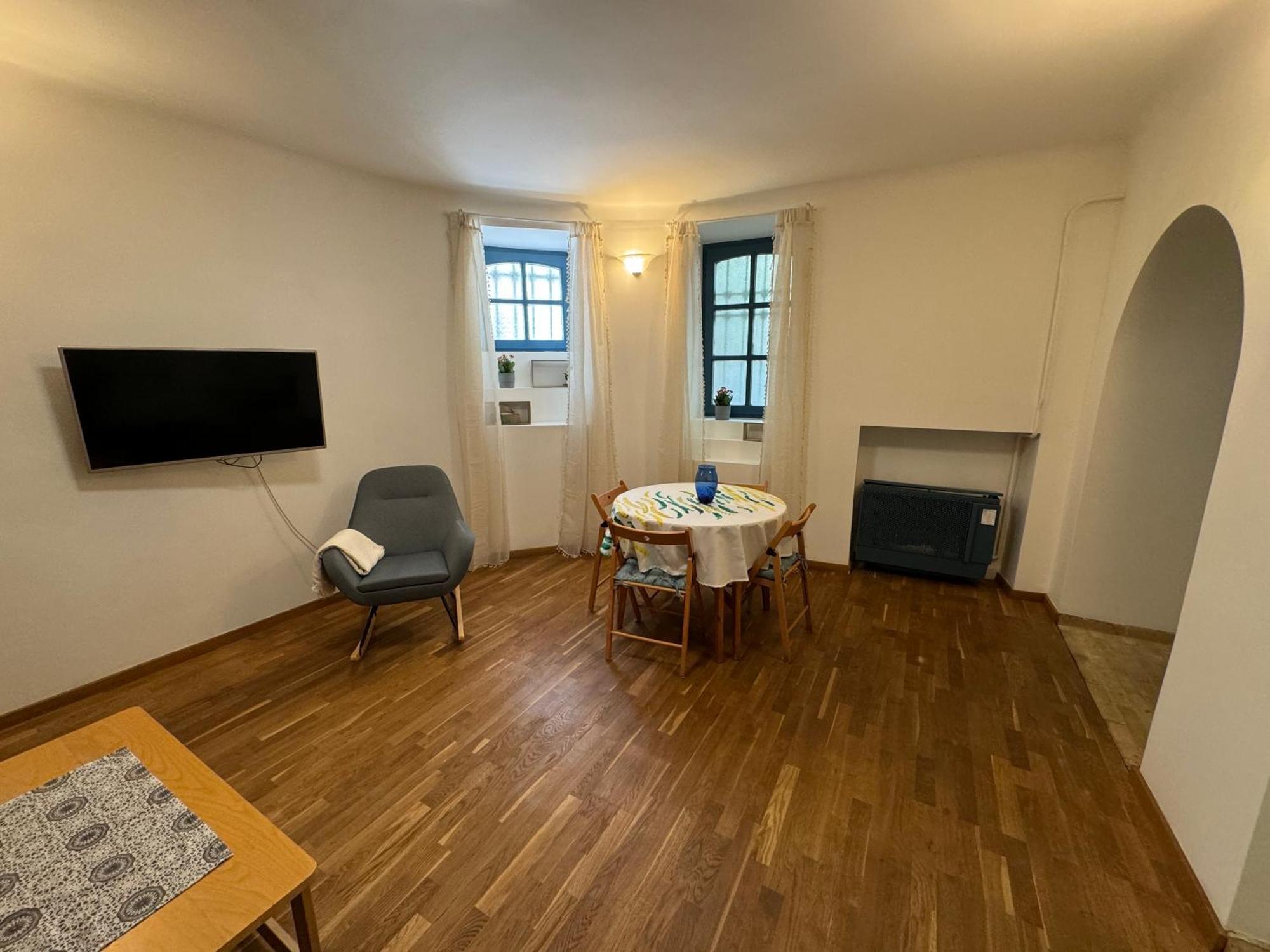 Little Swan Apartman Budapest Exterior photo